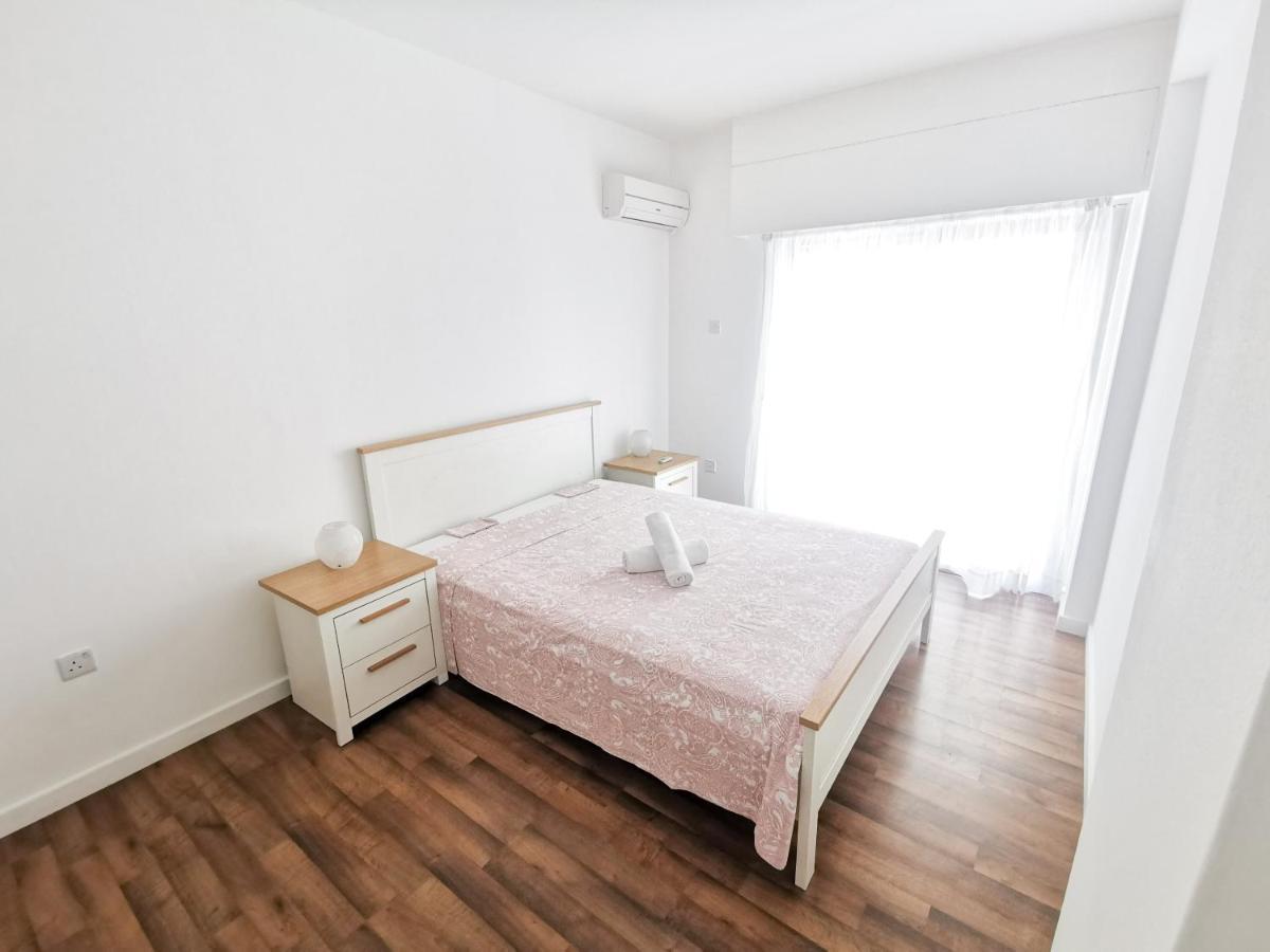 Island Time Holiday Apartment Ларнака Экстерьер фото